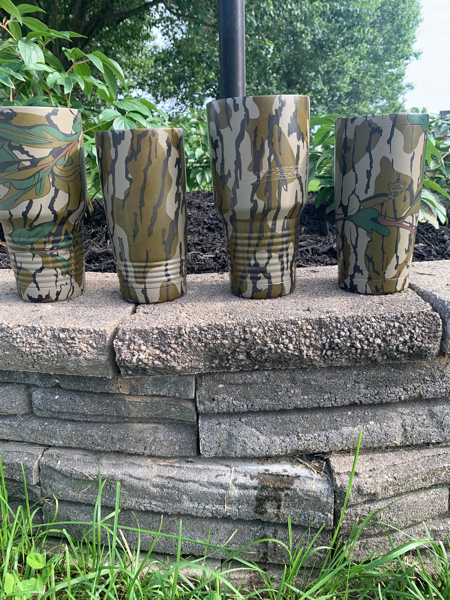 Camo Cups & Tumblers
